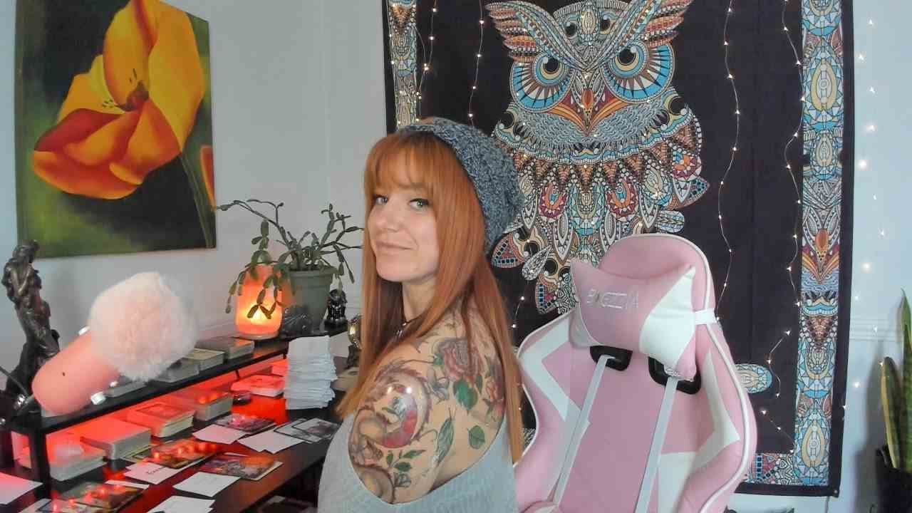 Чей-то постоянно видит сглаз, и он не понимает, почему его жизнь рушится.