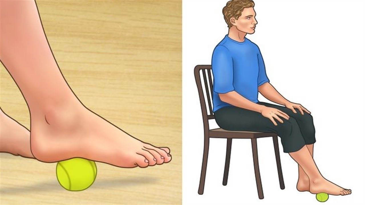 Упражнения для ног от плоскостопия с мячиком. Подъем ноги. Техника бега правильная постановка стопы. Как собрать ногу. Человек с зелеными ногами.