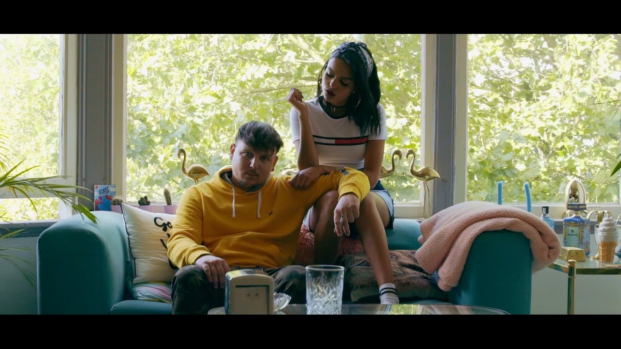 Def Major - Lachen Naar De Bank (prod. EightyThrilla & Def Major)