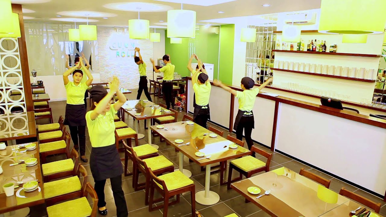 NHÀ HÀNG CUỐN N ROLL YouTube