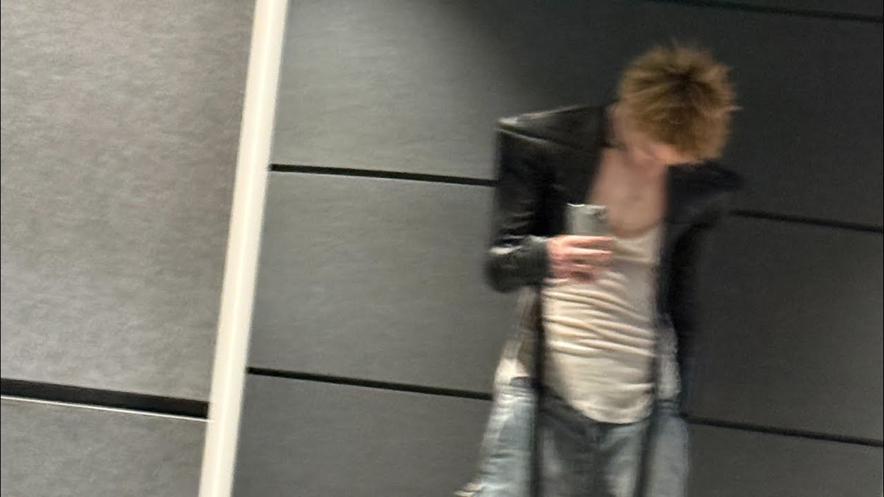 [Playlist] with my 7ft tall bro