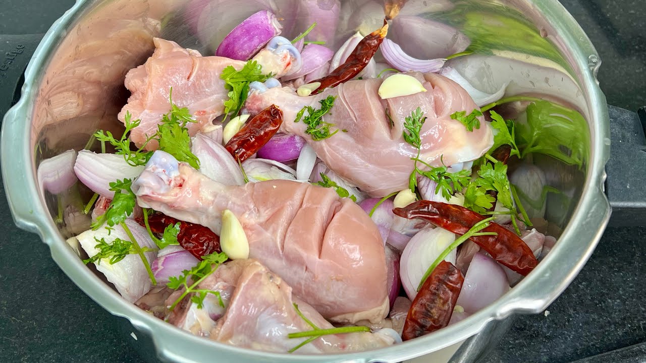 మీరు చాలా సార్లు చికెన్ కర్రీ చేసే ఉంటారు ఇలా డిఫరెంట్ గా ట్రై చేయండి టేస్టు నేను గ్యారెంటీ ఇస్తా |