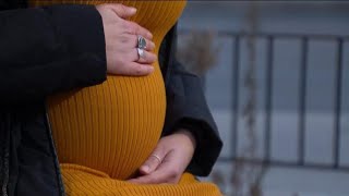 Coronavirus Q&A: Stillbirths are not connected to vaccine