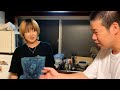 キャンドル・ジュンさんのキャンドルを買ったサーヤさんと岡田