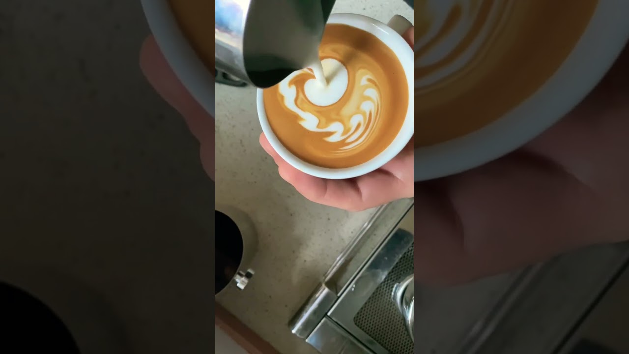 Coffee time – flying heart latte art