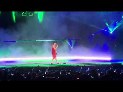Peso Pluma - La Bebe Remix (Live in Chicago 2023)