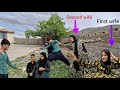 Abolfazl'scrazy searchforZainabintheheartof the mountains; the momenthehuggedZainab's jacketandcried