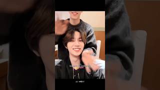 [TXT] the way you can hear the members laughing in the background 😞