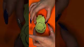 Expert Turns KINETIC SAND into a STUNNING CHRISTMAS MASTERPIECE!