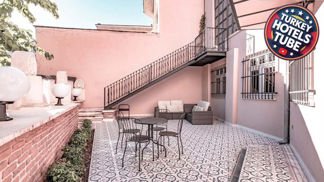 Homie Suites | Cihangir | 110sqm 1br w garden #TU1 | İstanbul, Turkey | Hotel Review 🏨