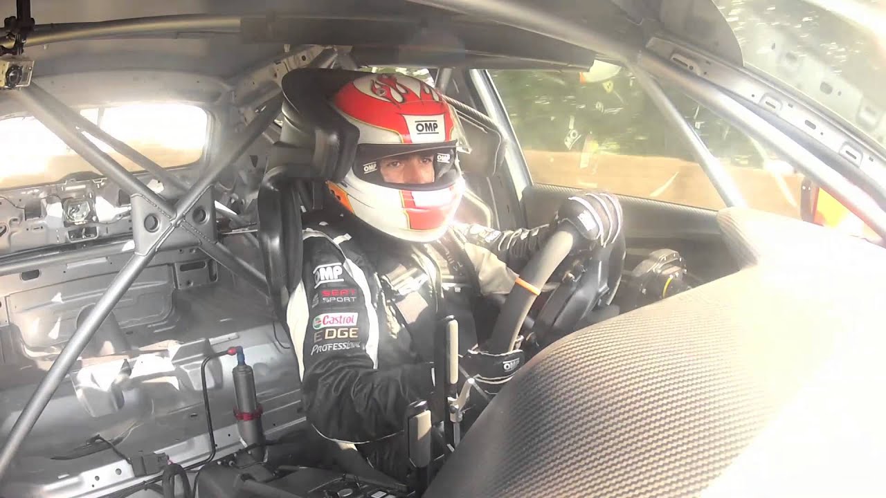 Leon Cup Racer debut - YouTube