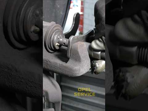 Ingeniously pressing the rear brake cylinder #shorts