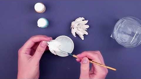 DIY Twig Wreath Tutorial