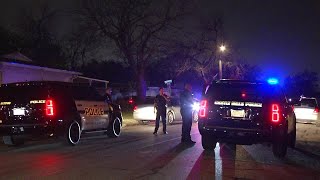 2 juveniles in custody after car chase in Castle Hills