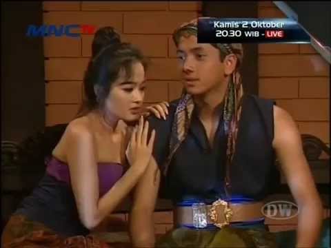 tafana dewi di film kaca benggala (1996)