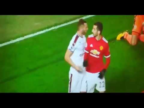 Henrikh Mkhitaryan fight with Long   Man utd vs Burnley 2-2