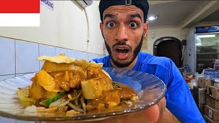 First Time Trying GADO GADO In Jakarta