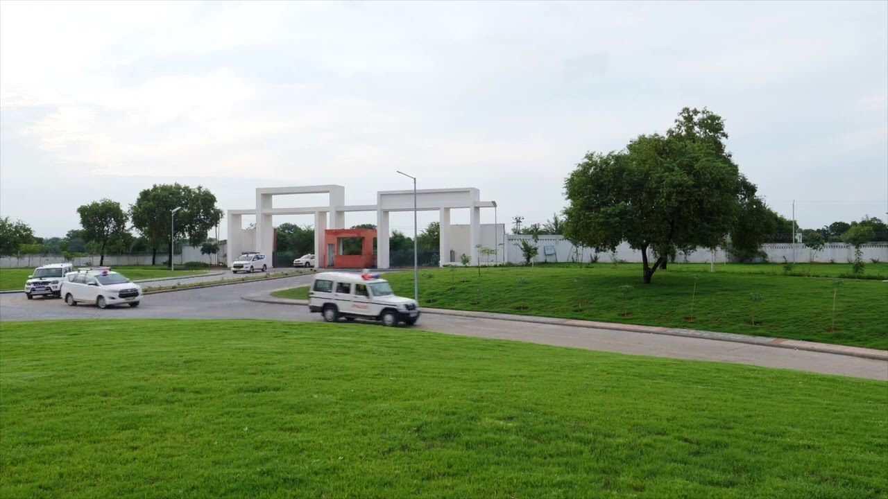 POLICE ESCORT INDIA YouTube