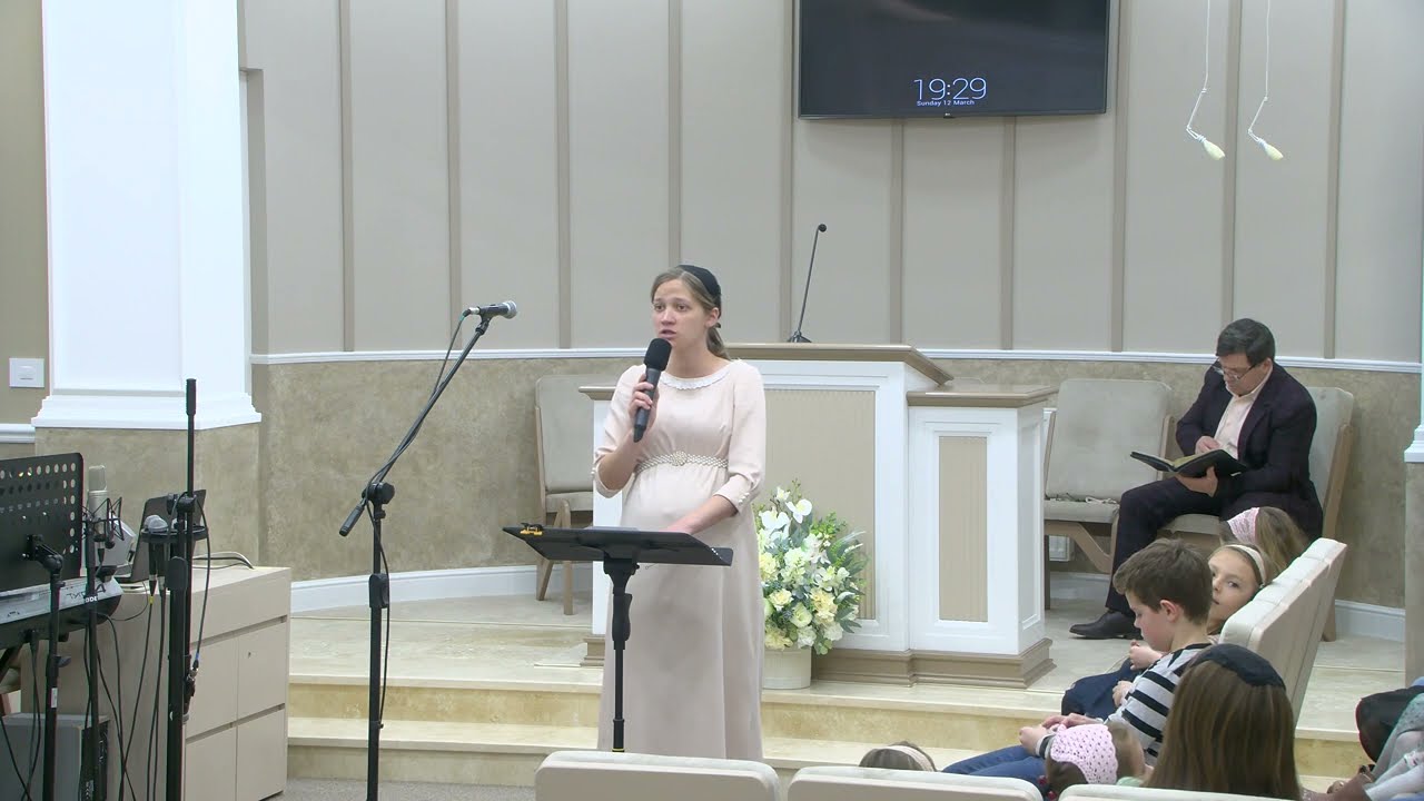 Privește către Domnul când ești descurajat... Lidia Loghin