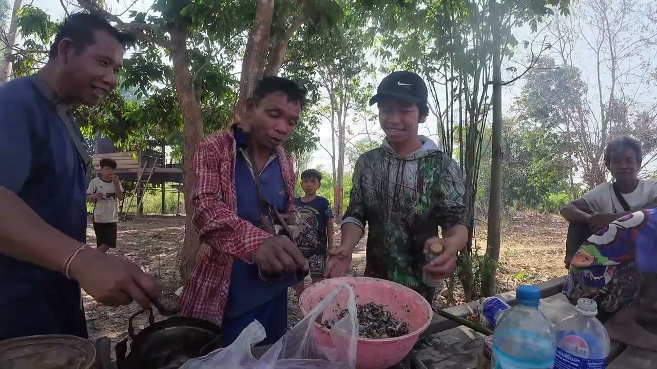 อากาศร้อนๆแบบนี้พาทีมงาน(นิ่งเป็นหลับขยับเป็นเมา)ลงหาปลาดีกว่า😅😅