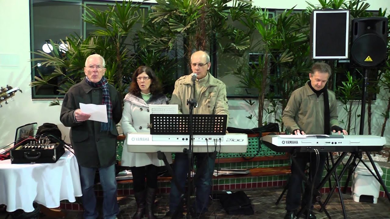 Desamarrem As Sandálias ensaio antes da Missa.