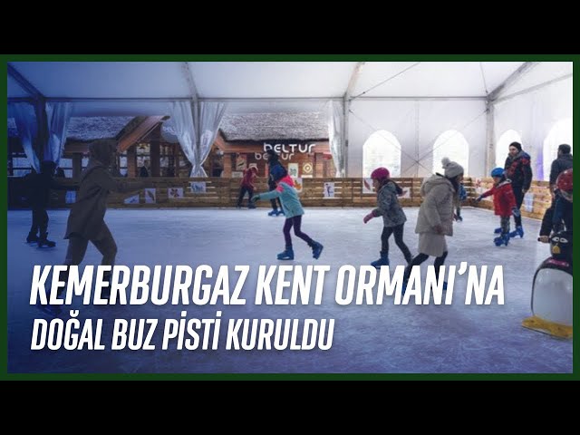 Kemerburgaz Kent Ormanı'na 450 m² doğal buz pisti kuruldu.