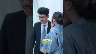 WANITA INI NEKAT MEMPERLIHATKAN PERUTNYA KE ABANG KANDUNGNYA!