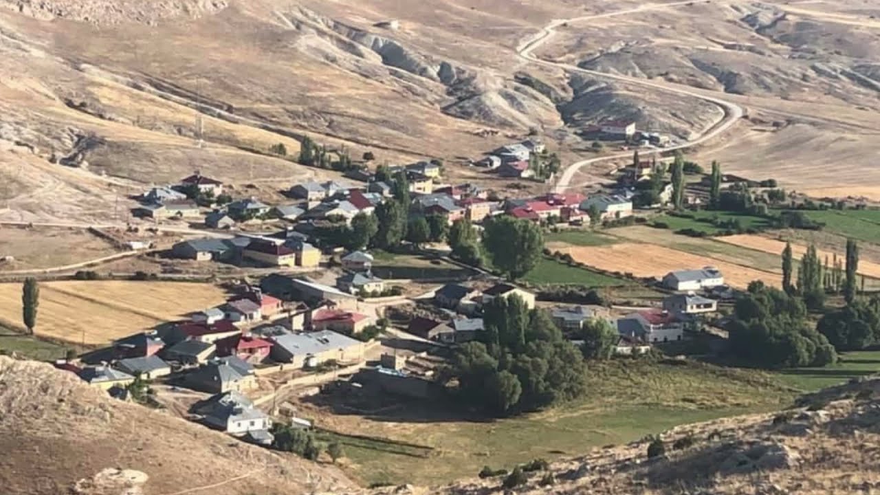 Gürün Bozhüyük Köyü (Gunde Bozügon)