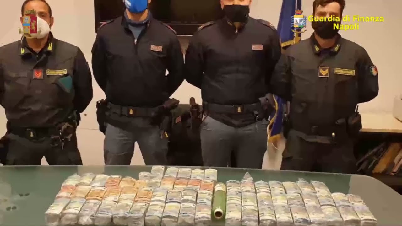 Maxi sequestro di droga a Giugliano: 150 chili di cocaina e oltre 600mila euro