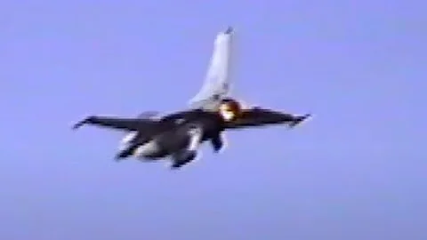 F-16C Unrestricted Climb Takeoff Glenview May 1993