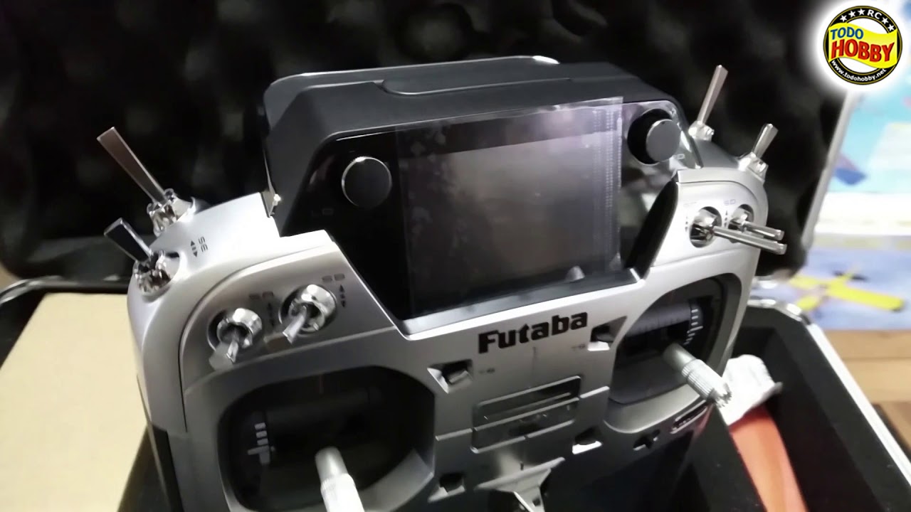 Emisora Futaba 32MZ en TODOHOBBY