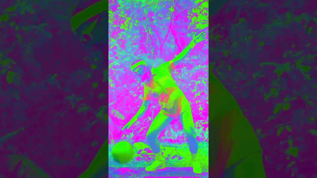 Love Party - Moonbaby short 