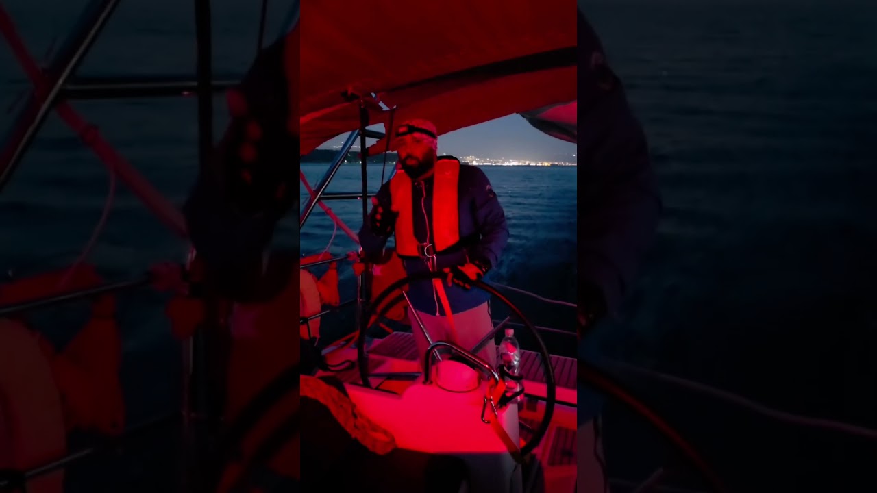 ⁣Çanakkale Boğazında Yelkenli Tekne ile seyir - Nara Burnu
