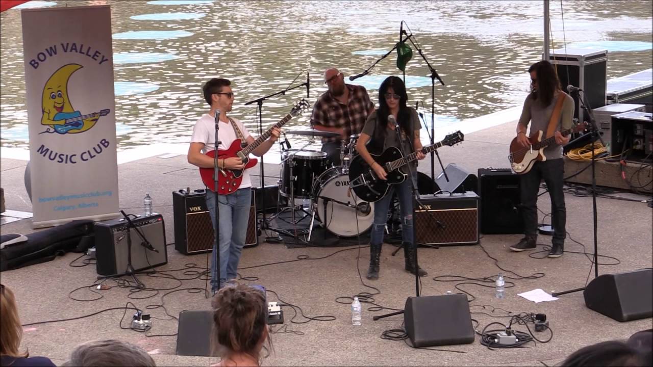 Romi Mayes - Lucky Tonight live performance agreement