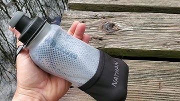 Nathan Quicksqueeze Lite 12oz Insulated Handheld Bottle Review