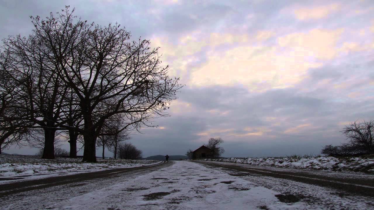 Adventure Club ft. Krewella - Rise And Fall