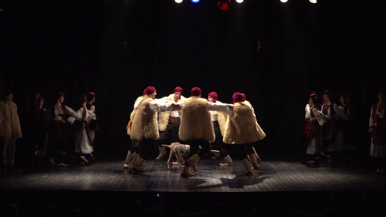 SCENSKA OBRADA OBIČAJA 