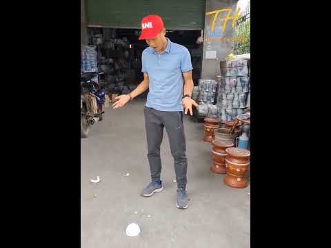 Video Sự khác biệt của gốm sứ Tam Hợp và gốm sứ khác #shorts - youtube