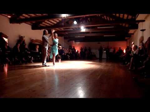 Erna & Santiago Giachello @ Villa Giacomelli - Nocturno a mi Barrio (Tango)
