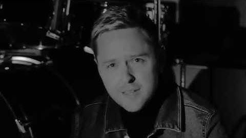 Derek Ryan - To Waltz With My Mother Again (Official Video)