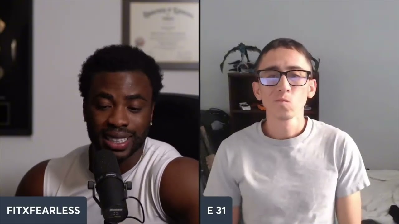 31-летний девственник сходит с ума и теряет работу из-за девушки.