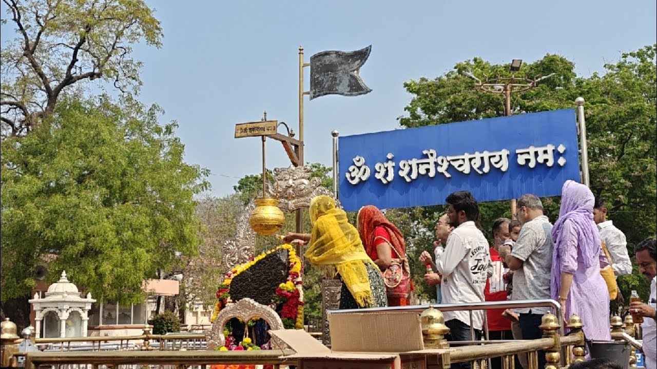 Maharashtra Day 2 Vlog - Shridi, Shani Shingnapur Solo Trip by Road