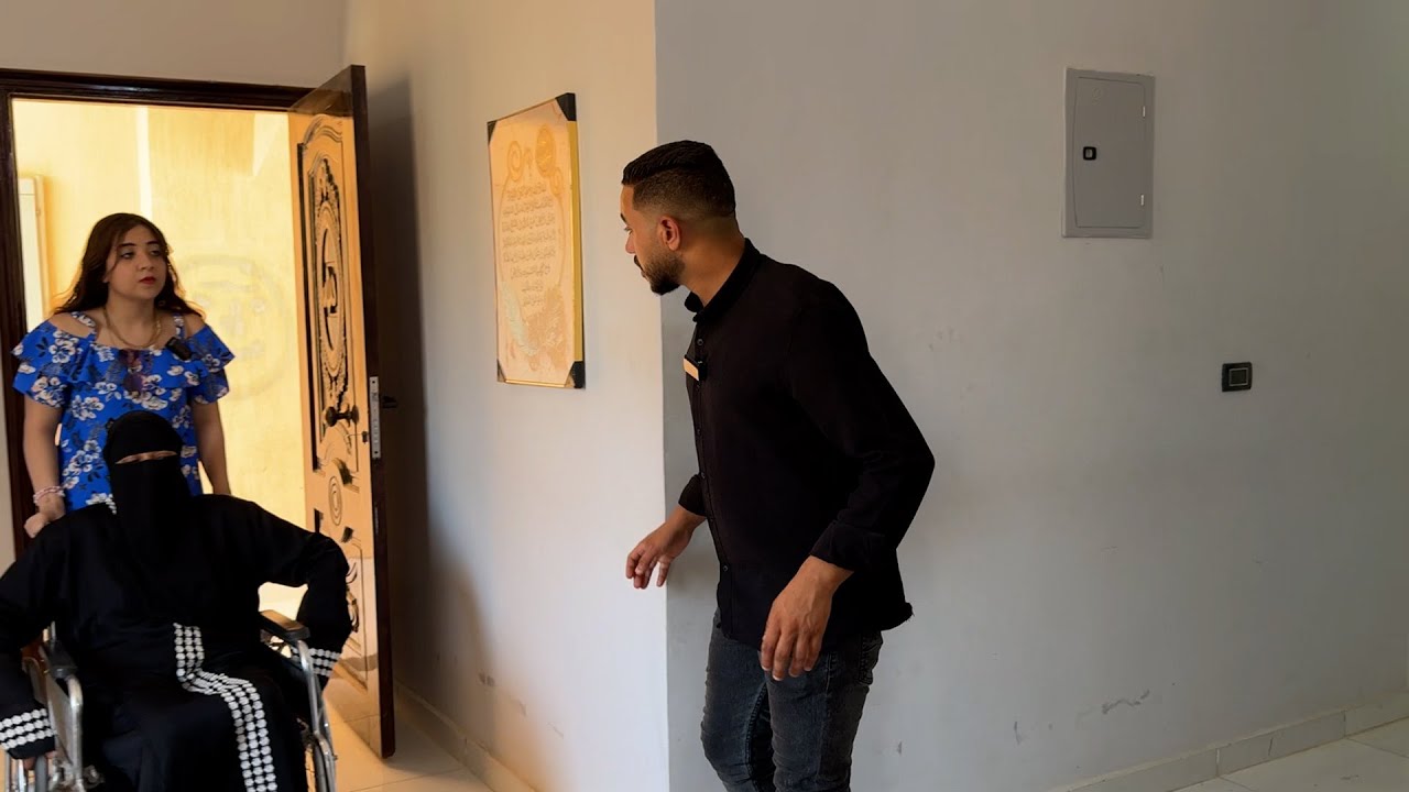 زوجه جابت واحده من الشارع تعيش معاها شوف عملت مع زوجها اى وطلقهافورا