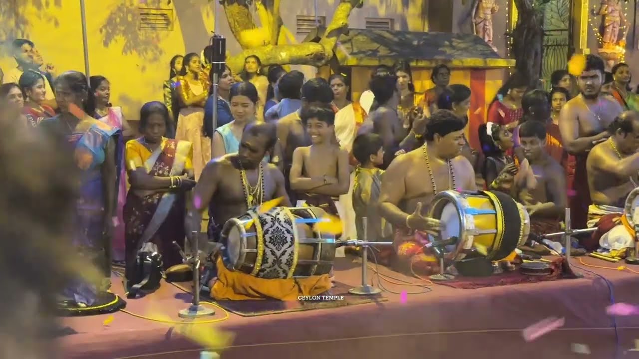 ஈழத்துக் கலைஞர்களின் பாடல் வாசிப்பு 