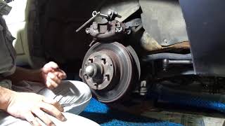 １９９７年　シボレー　アストロ　ブレーキパッド交換