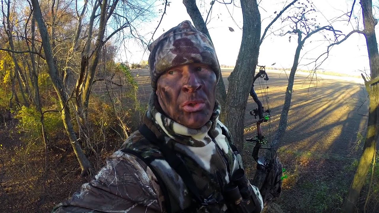 Go Pro Bow Hunting....111014 (south jersey) YouTube