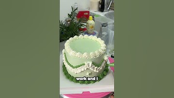 What would you do in this situation 🤔#cake #cakedecorating #bakerlife