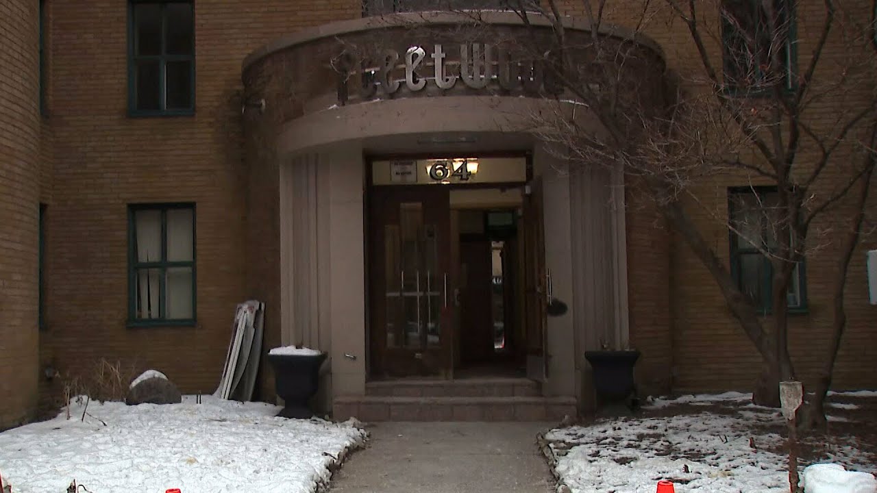 Tenants of Toronto apartment building without heat for days - YouTube