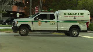 Detectives search for armed robber who injured man