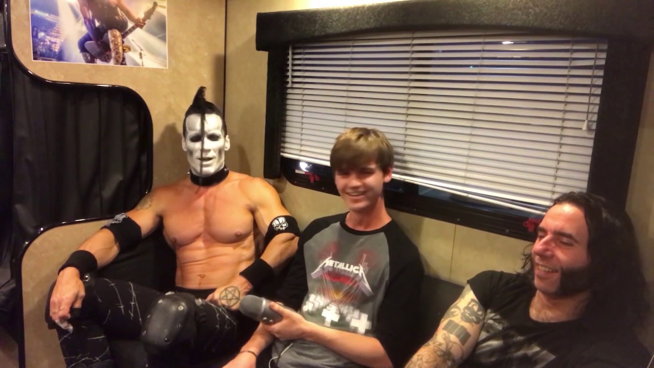 INTERVIEW///Going Crazy with DOYLE and ALEX "WOLFMAN" STORY!!